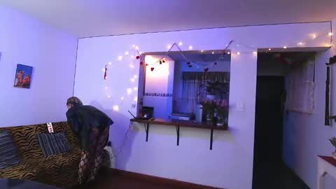 Maria fernanda online show from 02/02/25, 11:53