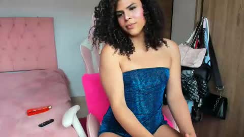 Snapshot of maria_frizzy chatting on 02/07/25, 07:59 maria_frizzy online show from 02/07/25, 07:59