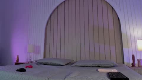 Maria  online show from 11/26/25, 11:44