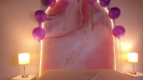 Maria  online show from 04/22/26, 11:45