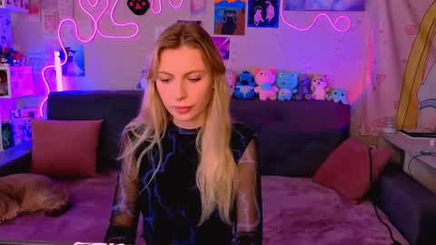 Maria online show from 09/18/25, 04:58