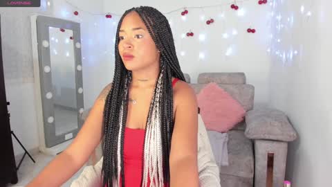 V A N E S S A  online show from 12/26/24, 05:37