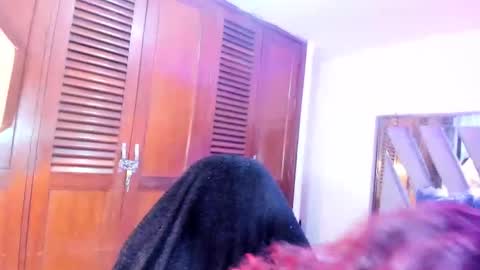 MARIA online show from 11/12/25, 06:25