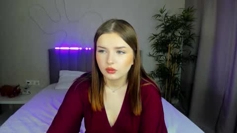 maria_reiiden online show from 11/19/25, 08:14
