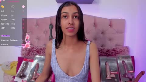 Snapshot of maria_skinny_ chatting on 02/10/25, 07:49 My name is Valentina online show from 02/10/25, 07:49