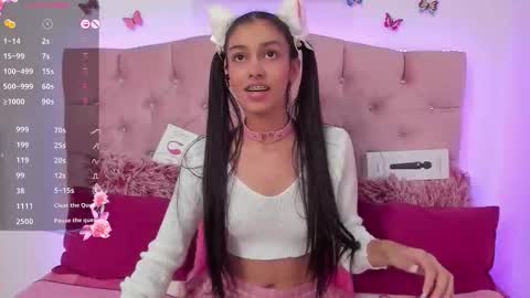 Snapshot of maria_skinny_ chatting on 10/19/25, 02:12 My name is Valentina online show from 10/19/25, 02:12