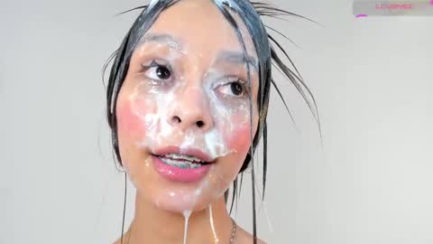 S O F I A  model independent online show from 02/28/25, 04:32