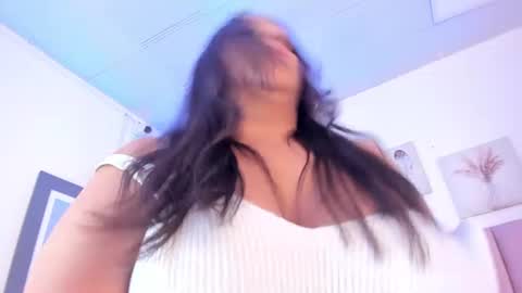 mariaa__fernanda online show from 06/11/26, 11:41