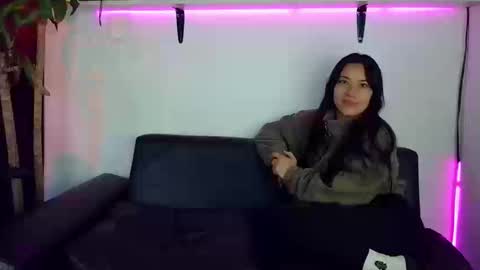 Maria Paula  online show from 09/09/25, 01:21