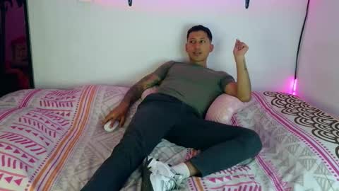 Maria Paula  online show from 10/15/25, 04:45