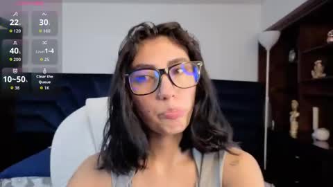 Maria online show from 11/08/25, 07:12