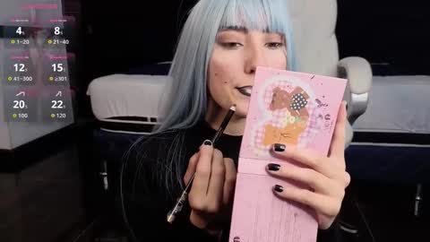 Maria online show from 11/21/25, 07:34