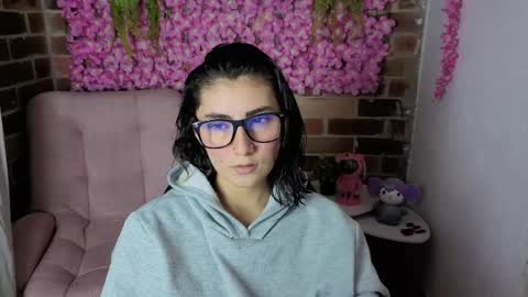 Maria online show from 04/11/26, 09:08