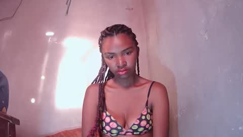 Maria online show from 11/09/25, 02:43