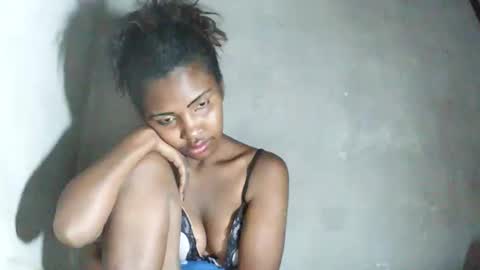 Maria online show from 12/04/25, 11:24