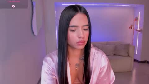 MARIA HERRERA  online show from 10/09/25, 10:41