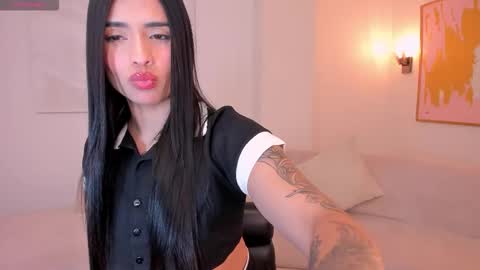 MARIA HERRERA  online show from 01/08/26, 09:50