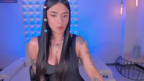 Snapshot of mariaherrera_ chatting on 07/16/26, 10:05 MARIA HERRERA online show from 07/16/26, 10:05