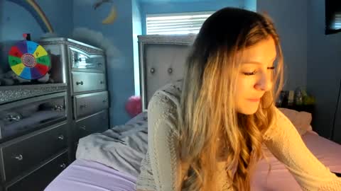 Pinkkitty online show from 04/15/26, 12:17