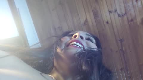 Snapshot of mariajose2015 chatting on 09/25/25, 10:52 Mariajose online show from 09/25/25, 10:52