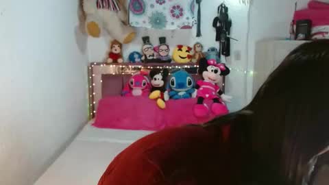 Snapshot of mariajose2015 chatting on 12/14/25, 11:37 Mariajose online show from 12/14/25, 11:37