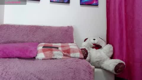 mariam_schubert online show from 03/11/25, 02:51