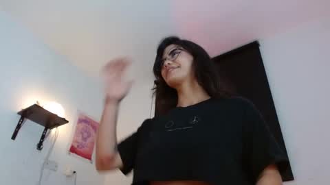 Mariam Calad online show from 01/26/25, 02:45