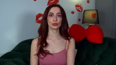 MariaMenson online show from 02/12/26, 09:43