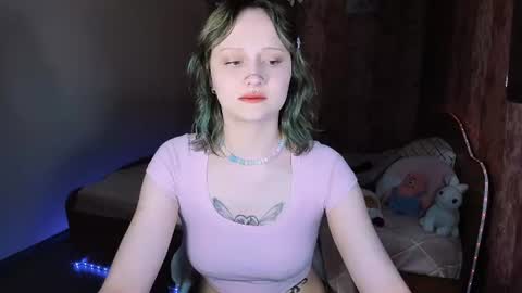 Snapshot of mariamilkis chatting on 06/25/26, 11:53 Maria online show from 06/25/26, 11:53