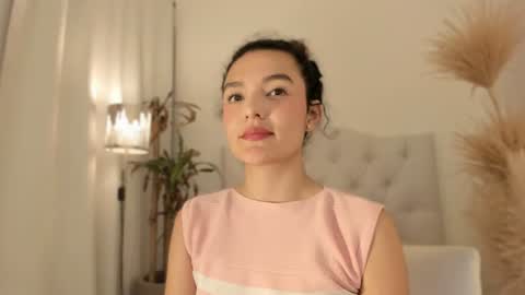 Snapshot of marian_skinny chatting on 07/15/26, 05:56 Marian online show from 07/15/26, 05:56