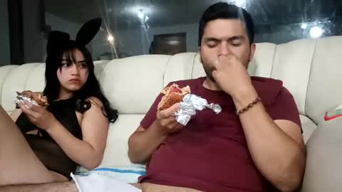 Mariana online show from 03/26/26, 03:34