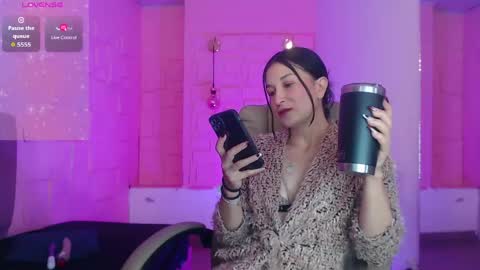 Mariana online show from 04/21/26, 11:49