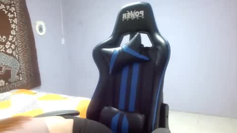 mariana995649 online show from 03/05/25, 12:11