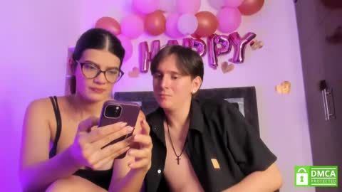 Snapshot of mariana_and_ronny chatting on 05/11/26, 10:51 Mariana and Ronny online show from 05/11/26, 10:51
