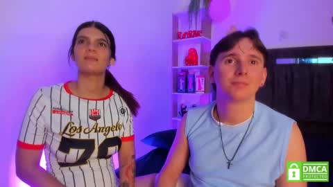 Snapshot of mariana_and_ronny chatting on 05/23/26, 10:19 Mariana and Ronny online show from 05/23/26, 10:19