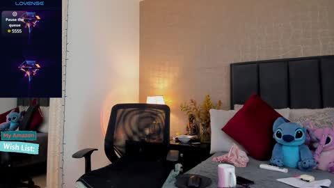 Mar y online show from 01/22/25, 02:46