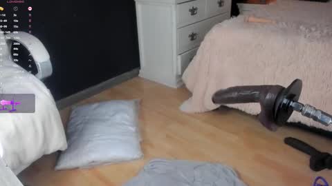 Mariana Castro online show from 03/04/25, 09:29