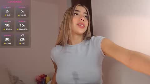 Mariana online show from 10/30/25, 09:26