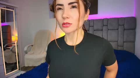 Mariana Gomez online show from 11/07/25, 07:14