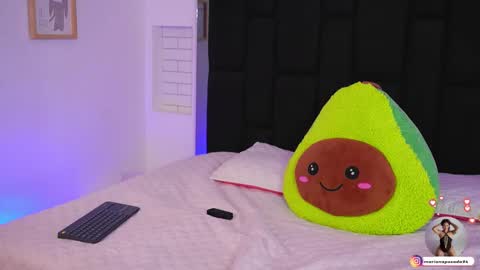 Mariana  online show from 02/17/26, 07:09