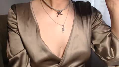 Snapshot of mariana_mur chatting on 07/22/26, 06:49 MarianaMur online show from 07/22/26, 06:49