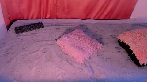 Mariana online show from 11/29/25, 10:51