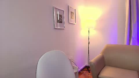    online show from 07/02/26, 12:44