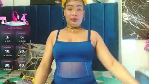 mariana_star1 online show from 12/17/25, 04:18