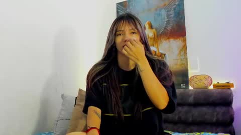Snapshot of marianaa90 chatting on 07/25/26, 12:14 Mariana Angel online show from 07/25/26, 12:14
