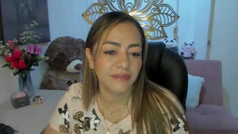 Mariana Lopez online show from 02/12/25, 12:05