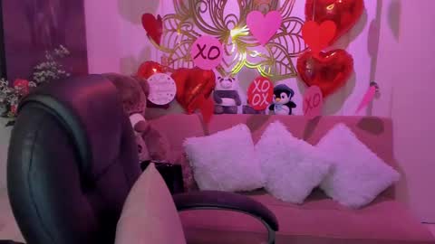 Mariana Lopez online show from 02/17/25, 03:15