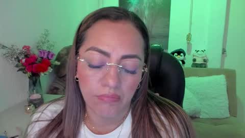 Mariana Lopez online show from 02/21/25, 06:51