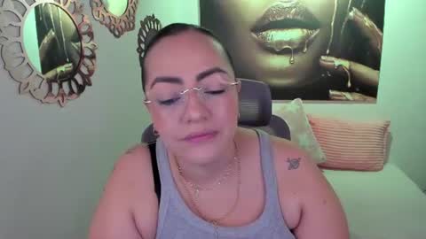 Mariana Lopez online show from 06/30/26, 12:00