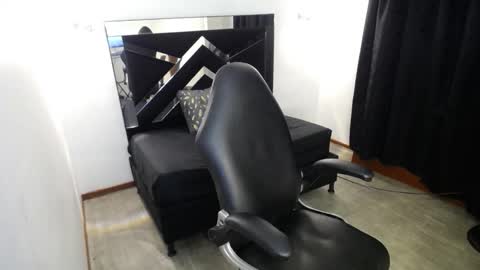 Mariana online show from 02/01/26, 06:50